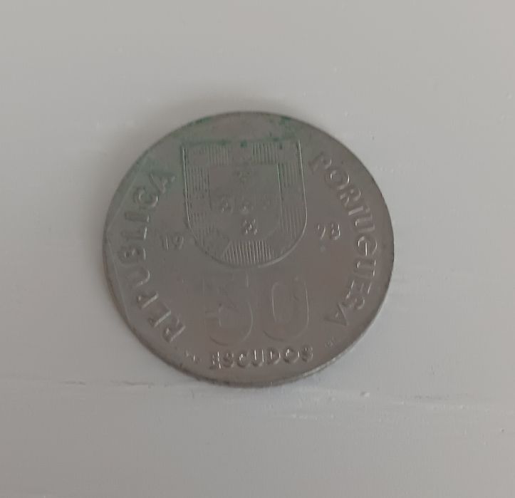 Lote Ref. 2: Moedas 50 escudos de 1986/87/88/89/91/98/99/00