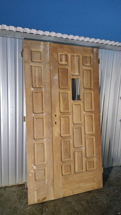 Sprzedam drzwi drewniane