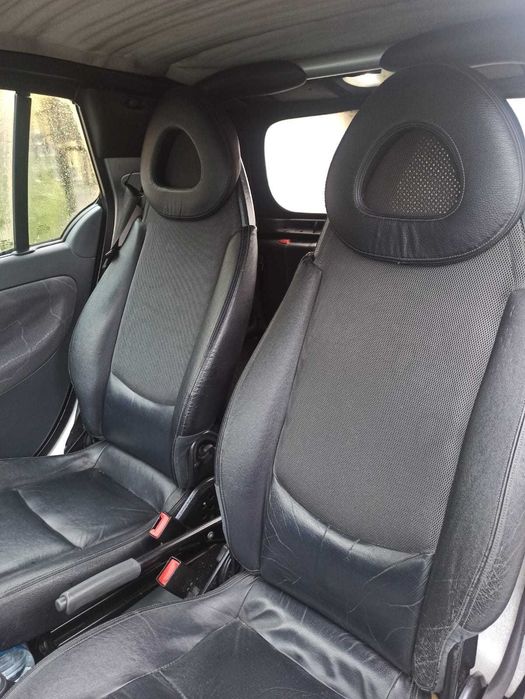 Smart Fortwo Cabrio 2001 • Diesel • Automático • Muito económico