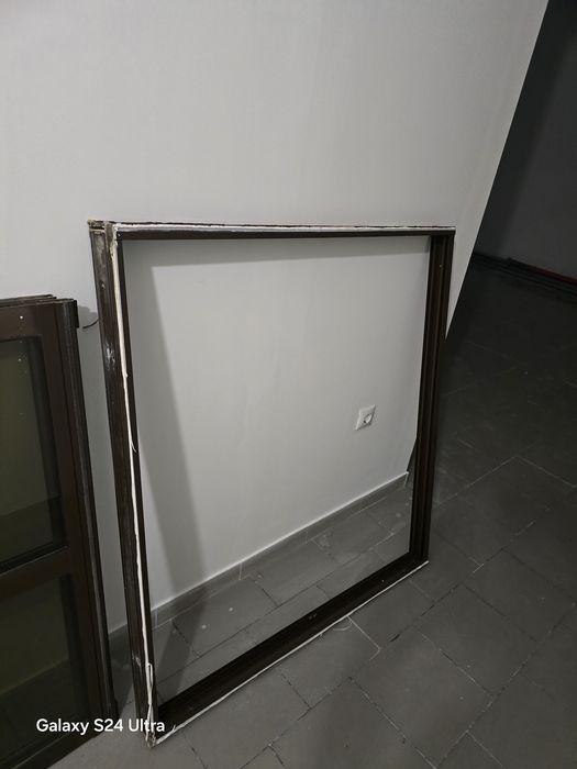 Resguardo , base duche,porta ,janela