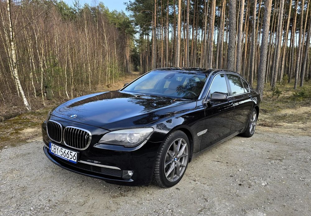 BMW Seria 7 BMW Serii 7 F02 730Ld LONG 2010
