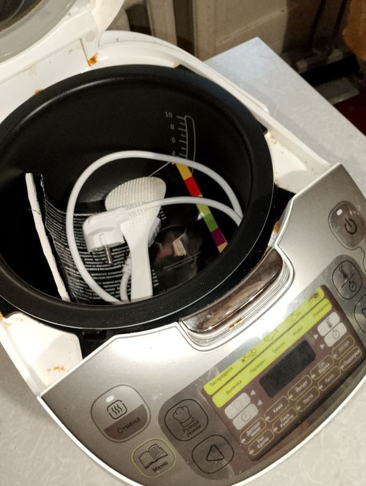 Продам мультиварку Tefal новая