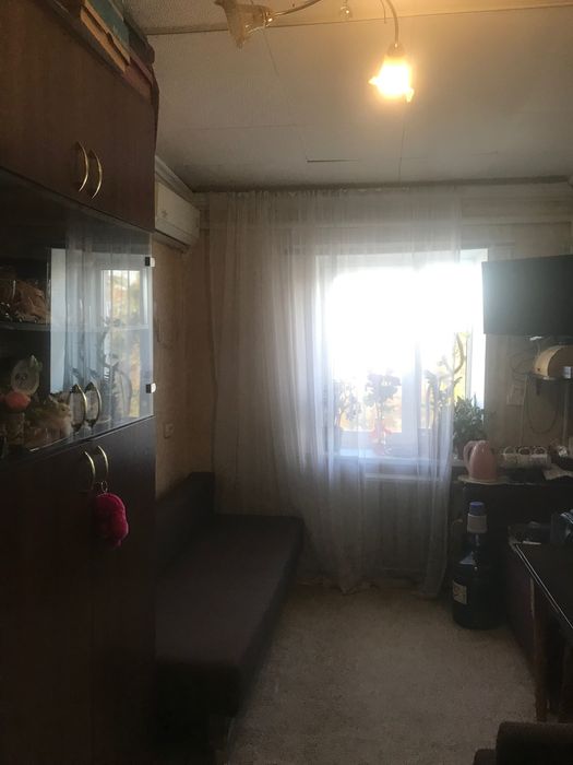 Продам дві кімнати