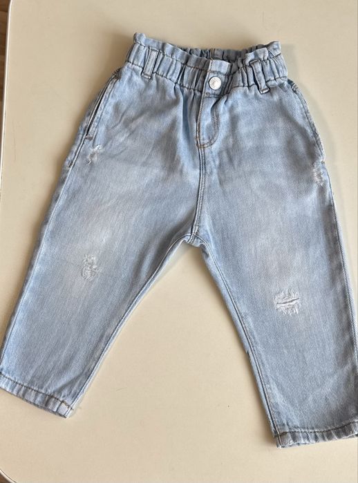Джинси zara для дівчинки 9-12міс.