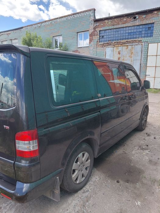 Автомобіль Фольксваген