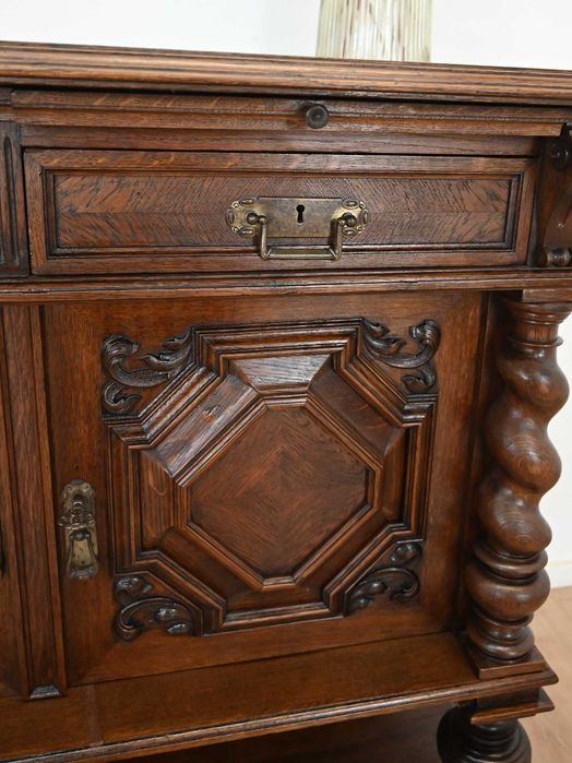 komoda z końca XIX wieku 030305