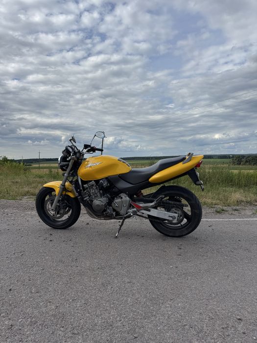 Надійний та потужний Honda Hornet 600 2000 рік