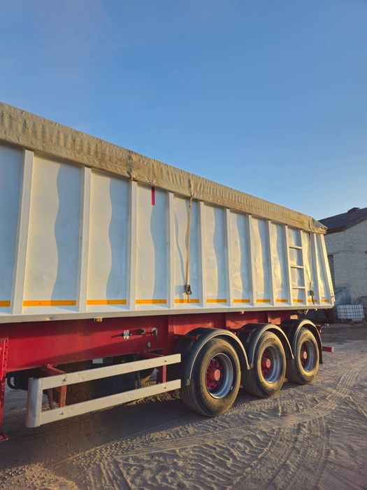 Напівпричіп самоскид