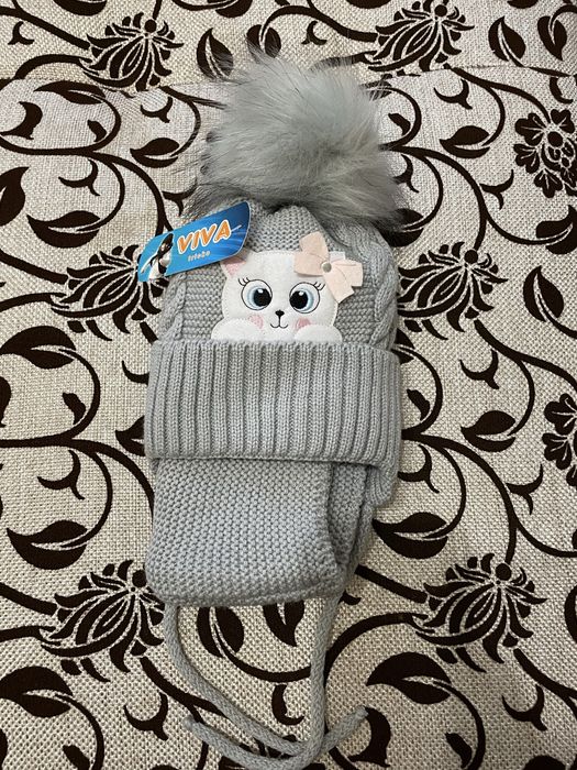 Шапочка для дівчинки.