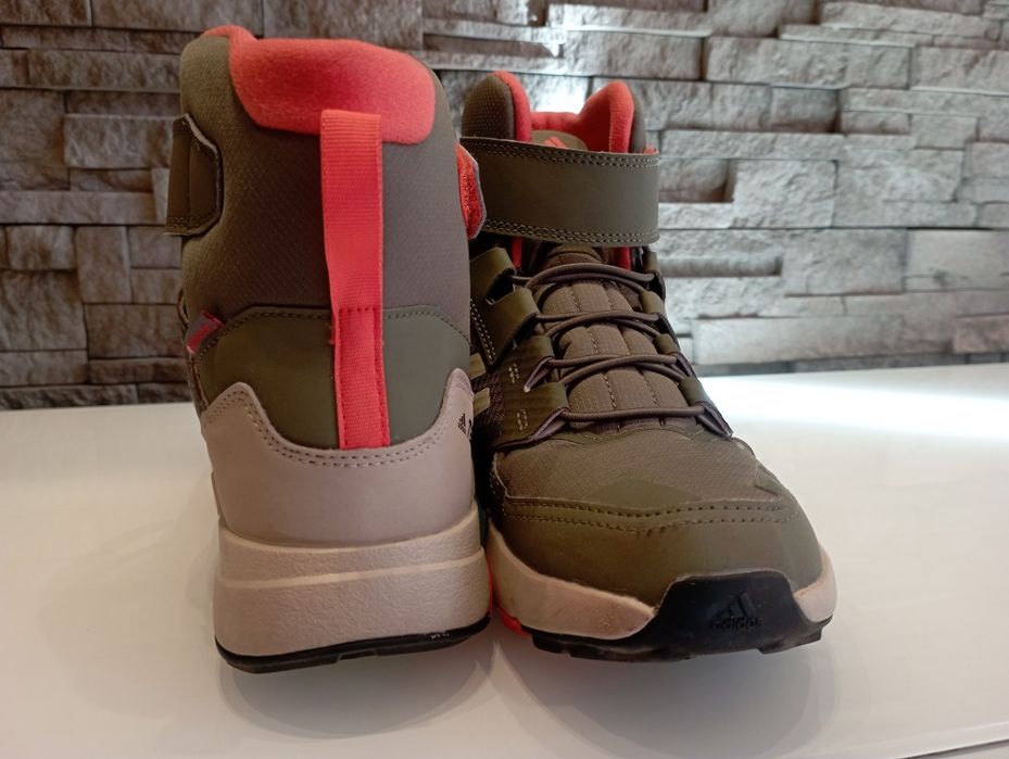 Buty zimowe kozaki Adidas Terrex 36