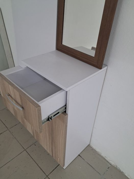 Продаю прихожую дсп