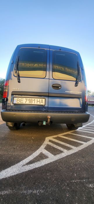 opel combo C 1.7 cdti