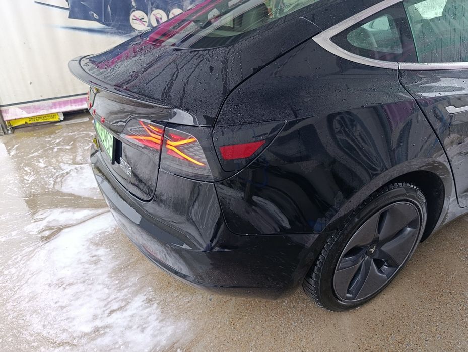 Tesla 3 Long Range 441KM 2019