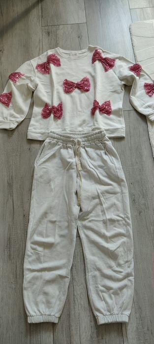Dres dziewczęcy "M"-164cm