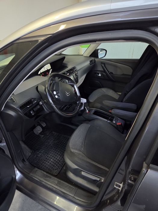 Citroën C4 Spacetourer Shine Automática foto 3