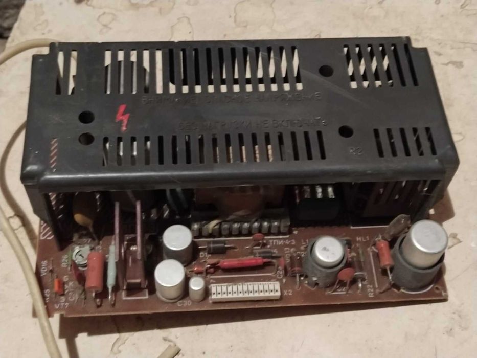 Платы от телевизора (БП)