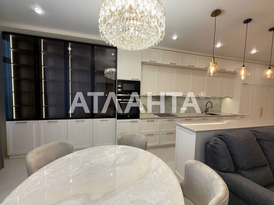 3-комнатная квартира. Приморский. Аркадия