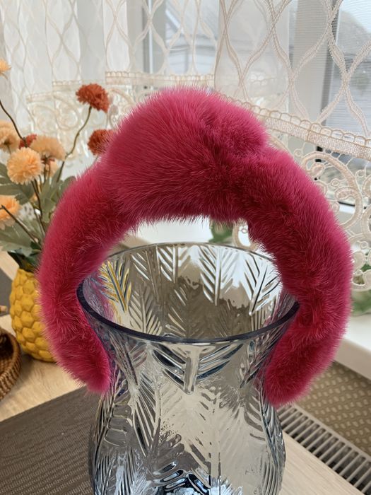 Продам обруч для волос из натурального меха ( норка)