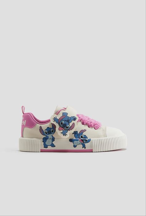 Nowe buty HM r. 25 Stitch