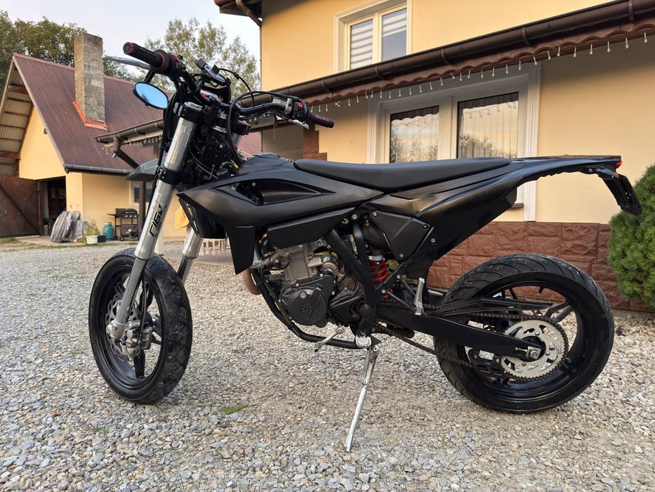 Beta RR125 06/2024r SUPERMOTO 4t