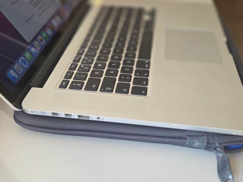 Macbook pro retina  15Polegadas