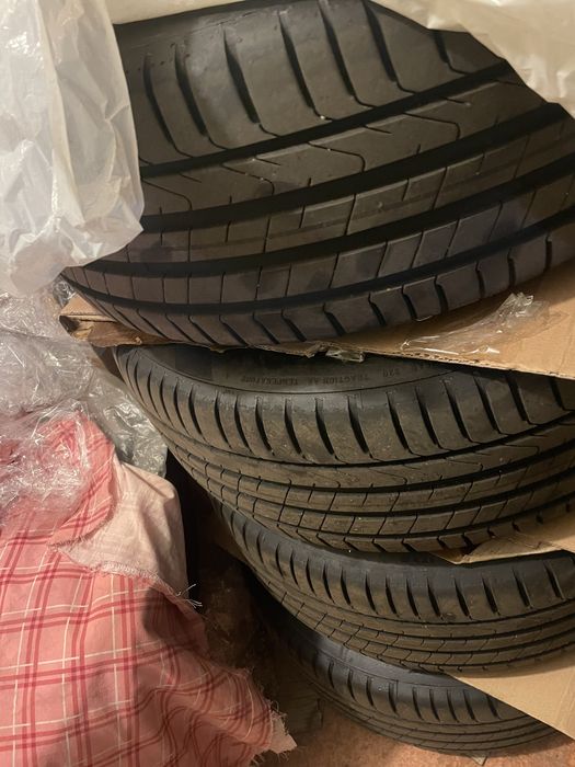 Шини Pirelli Cinturato P7 літні R16