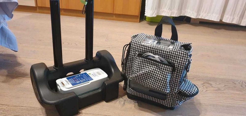 Przenośny koncentrator tlenu Inogen Rove 6 z akcesoriami