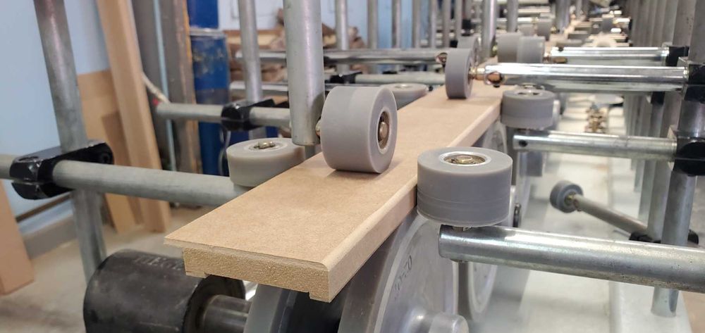 Ламінуючий  станок для окутування МДФ профілів PUR-300 (PUR-460)