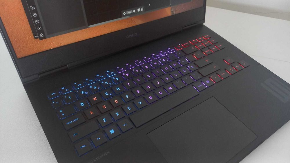 Gaming Laptop HP OMEN 16-Xd0000Np 2024 DENTRO DE GARANTIA