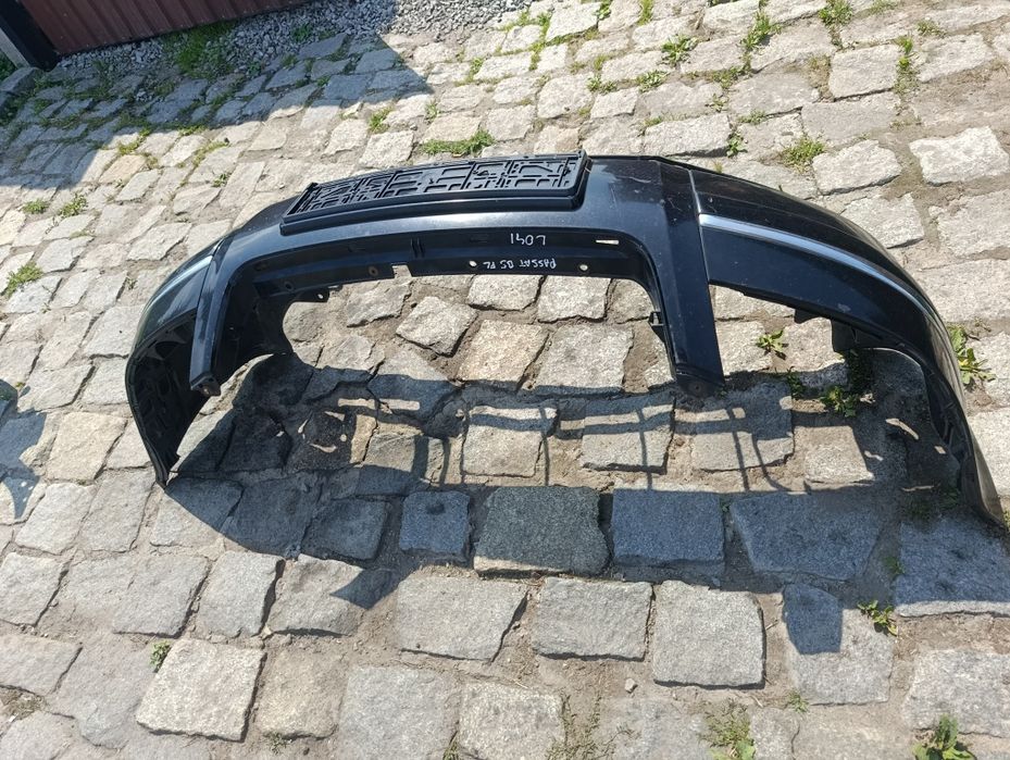 VW Passat B5 Fl L041 - zderzak przedni przód