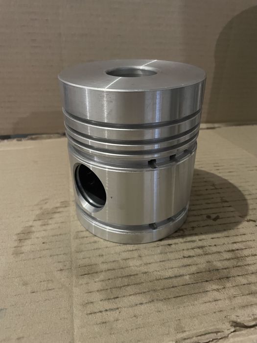 Поршнева Д240,Д65.МТЗ.ЮМЗ