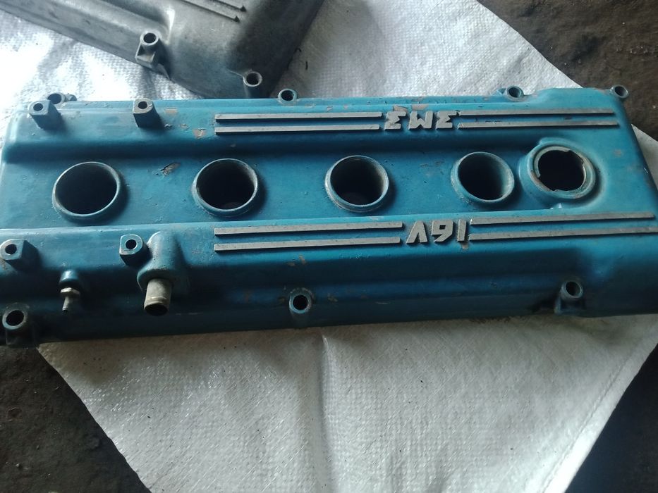 Клапанная крышка 405,406,409 двиг. На Газель,Волга,УАЗ Хантер,патриот