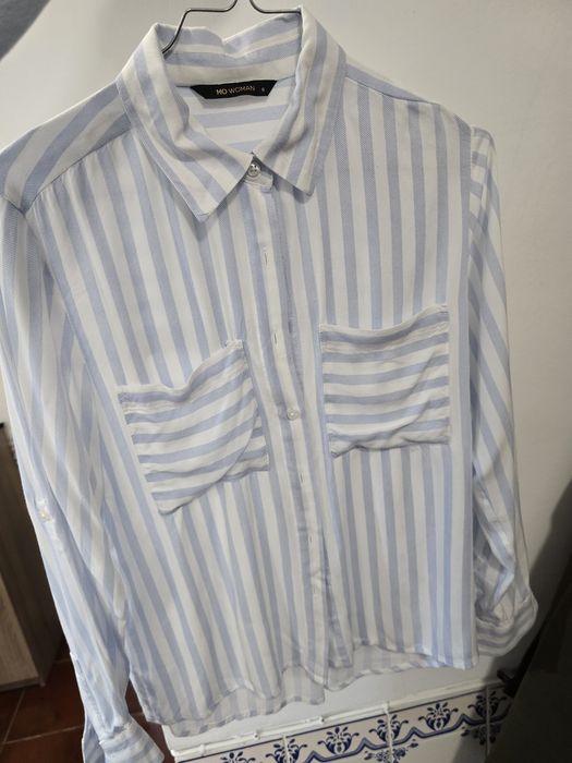 Camisa às riscas