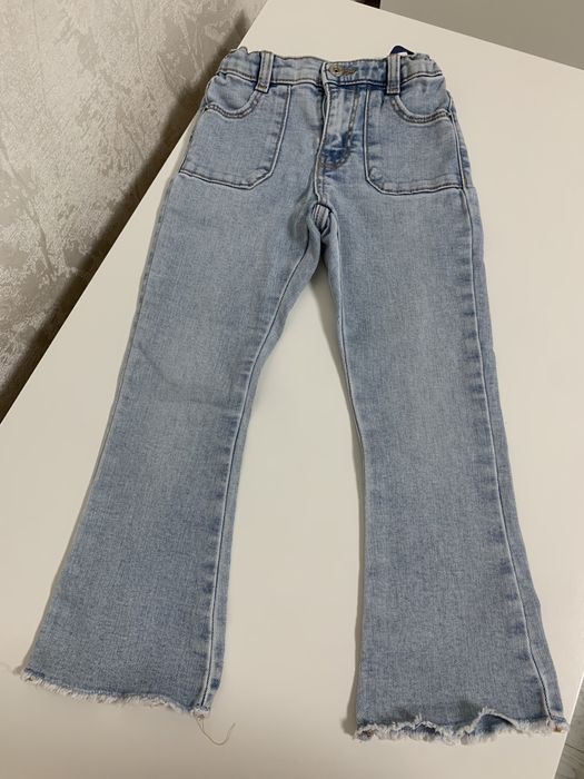 Джинси Zara 4-5 р.
