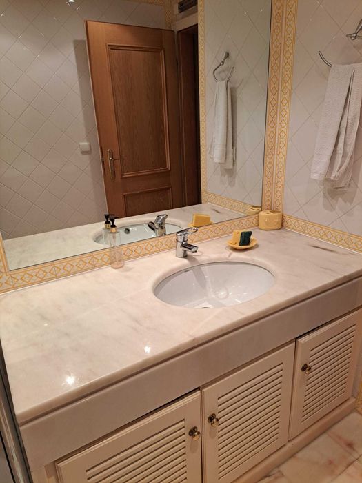 Quarto em telheiras junto ao continente