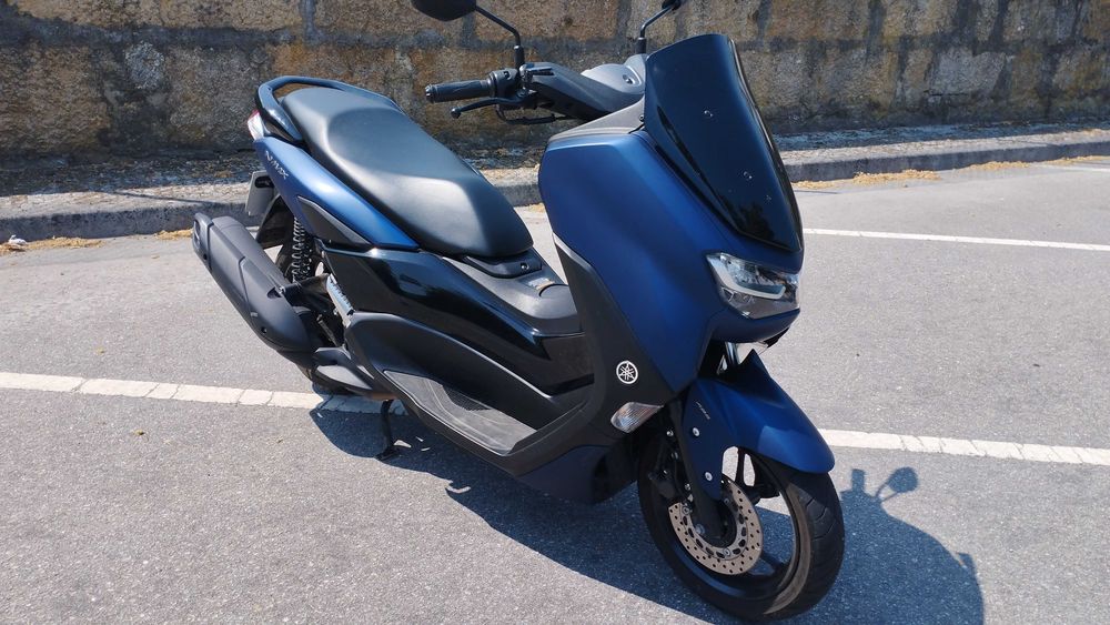 Scooter Yamaha NMax 125 connect bom estado Nov2021