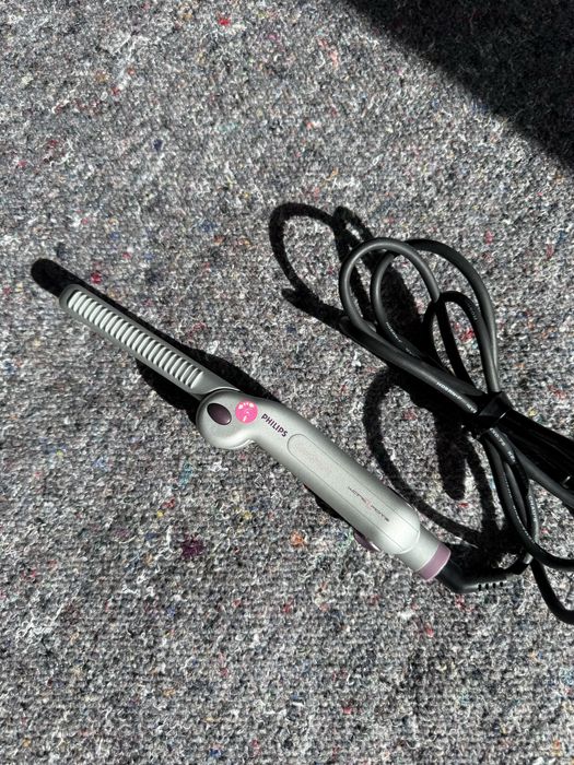 Дорожній випрямляч для волосся philips salonstraight want2move