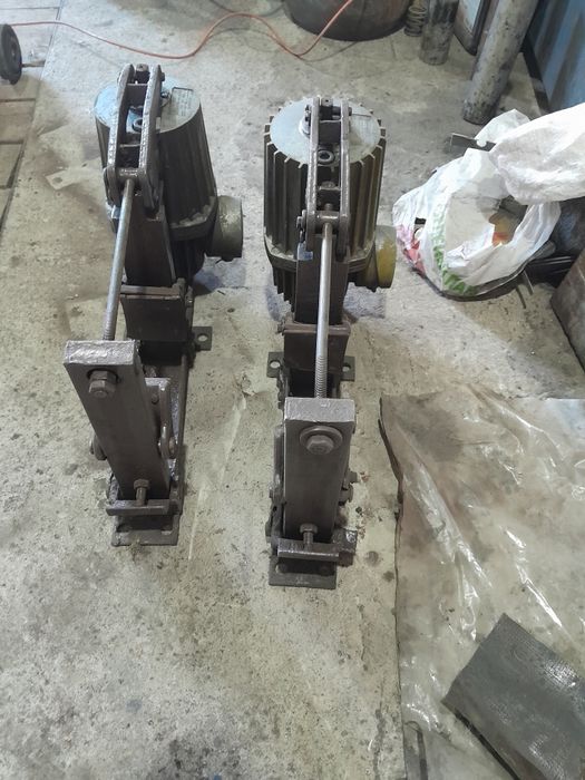 Продам Кранове обладнання на 50 тонний Козловий КранКозловий Кран