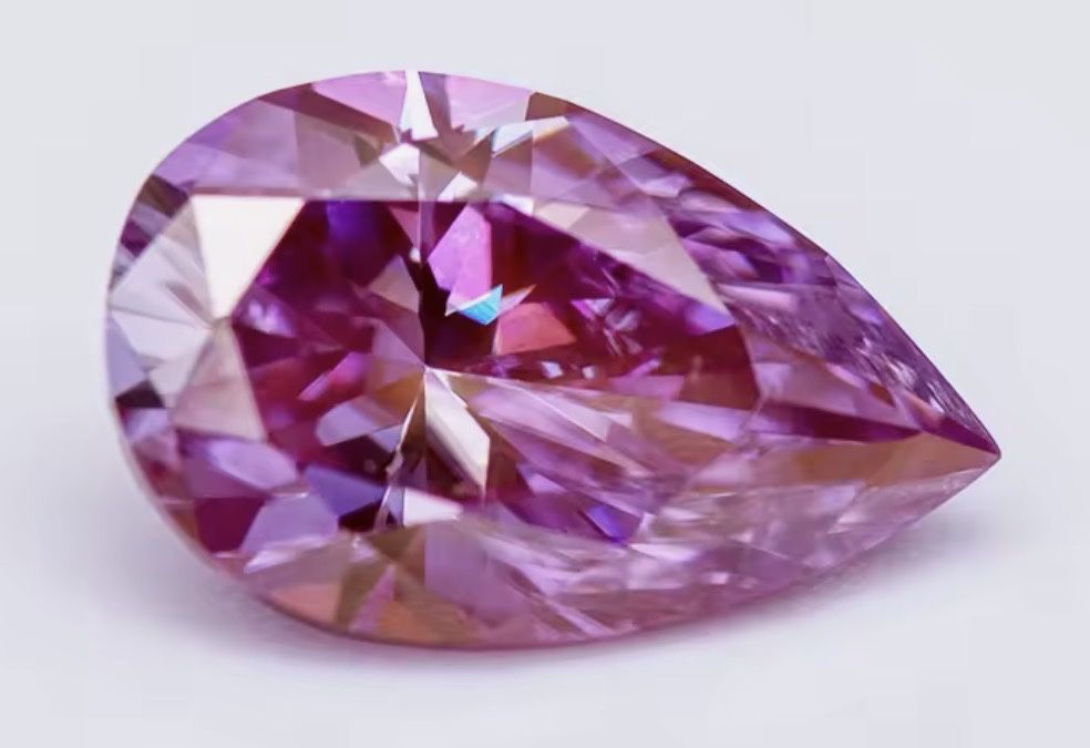 Моїсаніт 5 карат з сертифікатом GRA - грушевидний бріліант VVS1