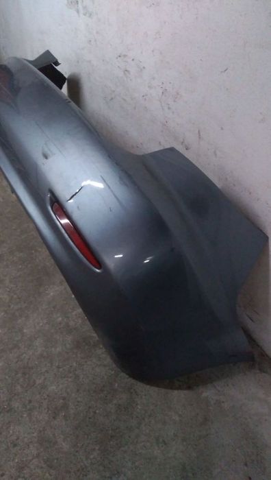 Para Choques De Trás Mazda 6 Três Volumes (Gg)