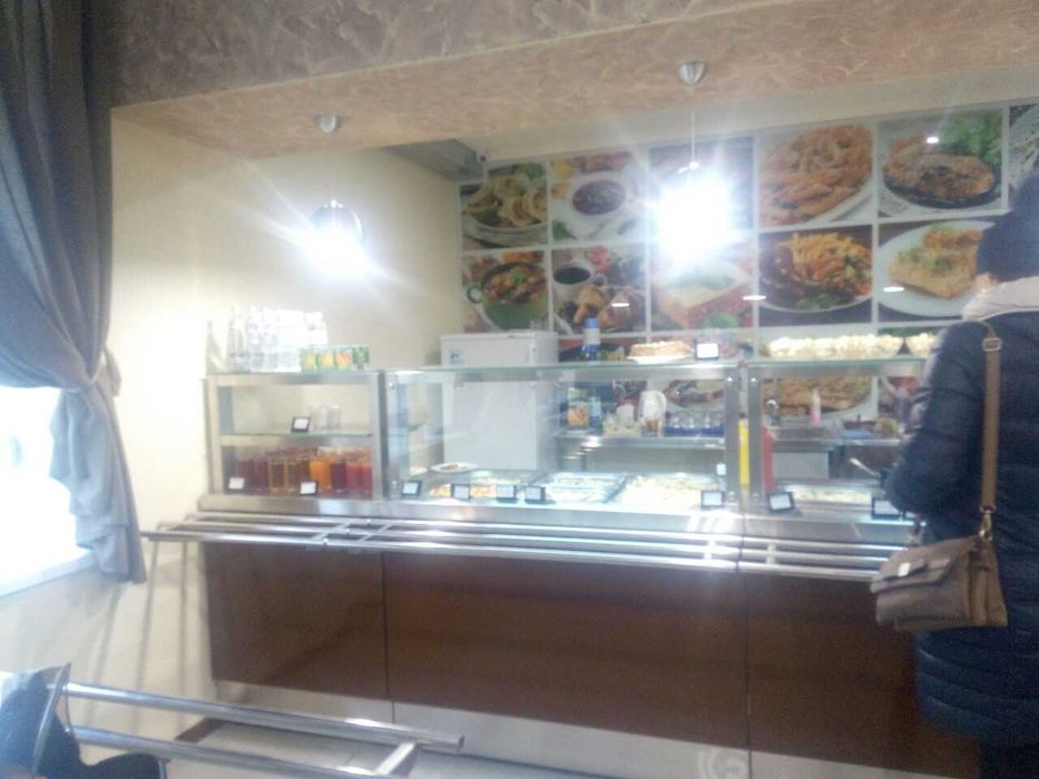 Лінія роздачі/самообслуговування