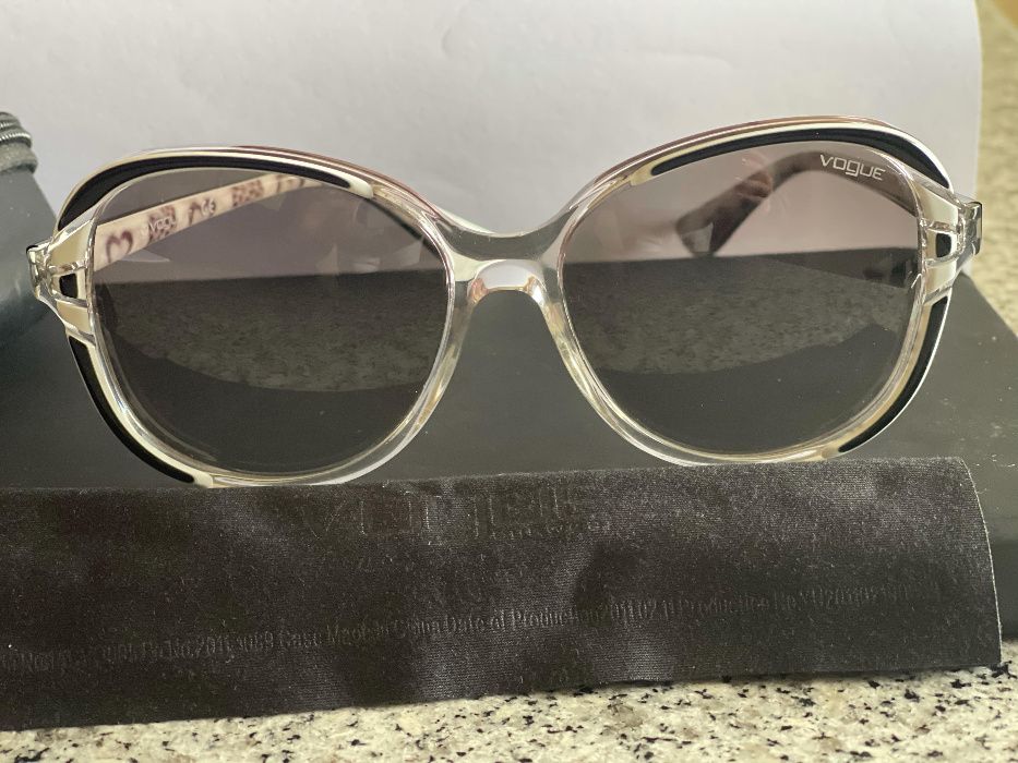 Óculos de sol VOGUE