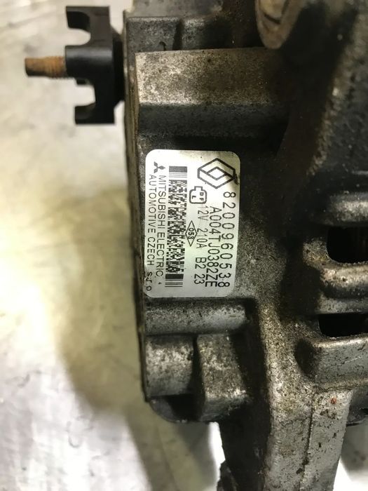 ALTERNADOR RENAULT MEGANE II / SCENIC II 2.0DCI 8200725683 8200960538