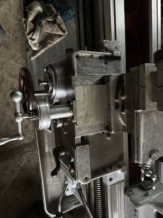 Токарный 1к625. Возле патрона 250 мм 1 сотка