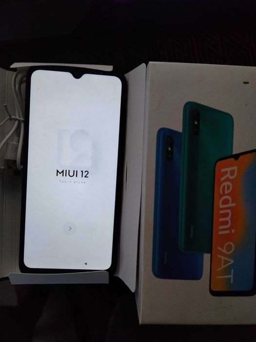 sprzedam telefon Redmi 9AT