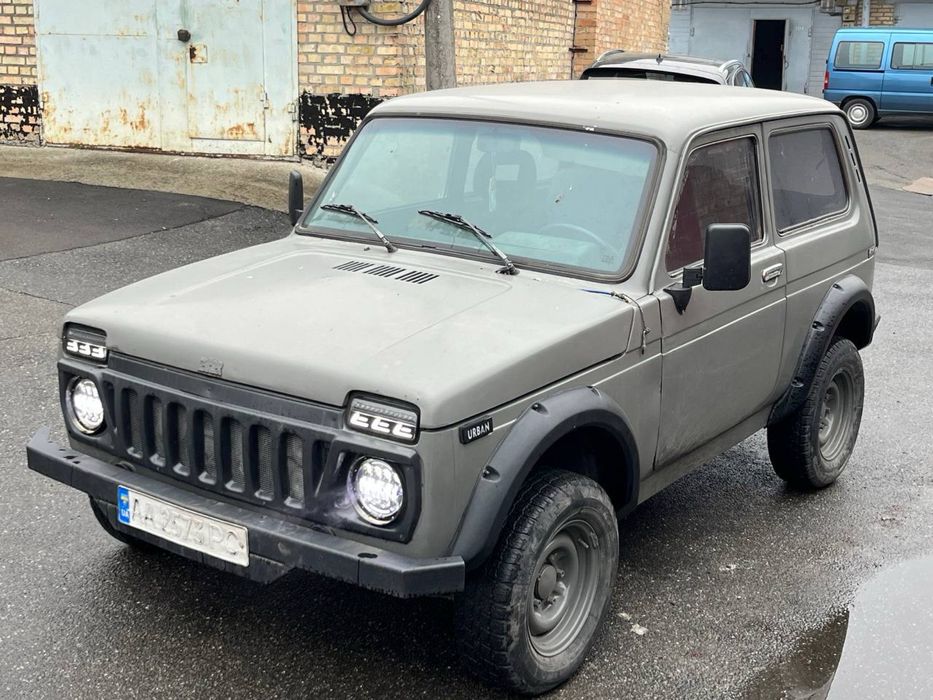 Нива інжектор 2006