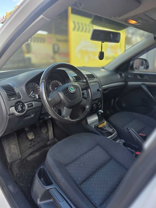 Skoda oktavia A5 2013 року