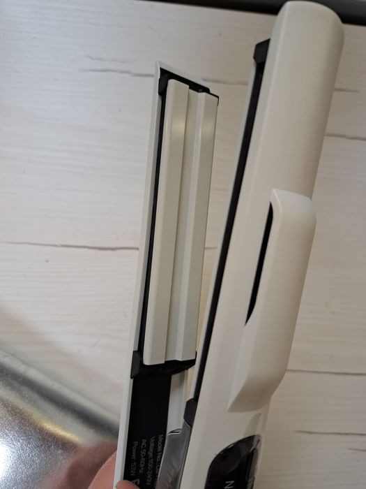 Професійний паровий утюжок Furiden