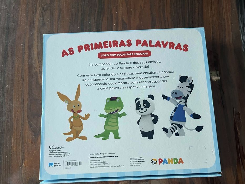 Livro-puzzle Panda - as primeiras palavras