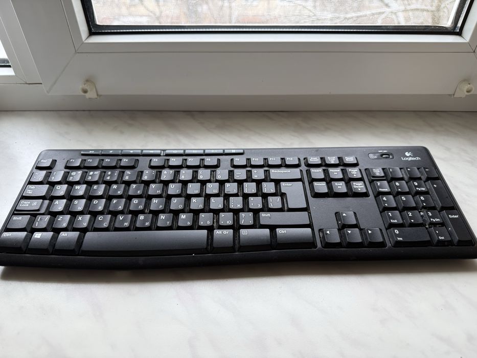 Продам клавіатуру !!!